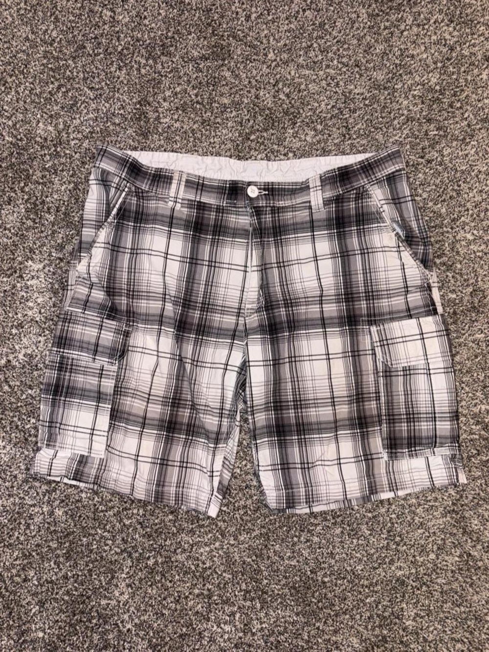 Men's Black & White Plaid Cargo Shorts